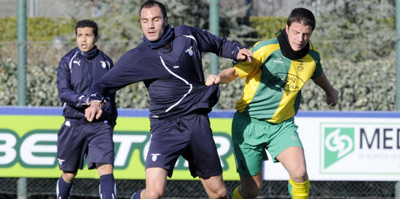 Meghni dans les 18 de la Lazio