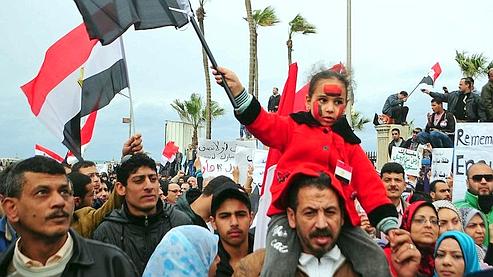 Moubarak profondément convaincu que son départ du pouvoir mènerait l&rsquo;Égypte au Chaos,Déferlante sur la place Tahrir
