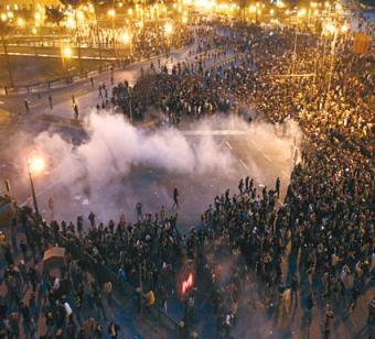 Place Tahrir, chrétiens et musulmans unis contre Moubarak
