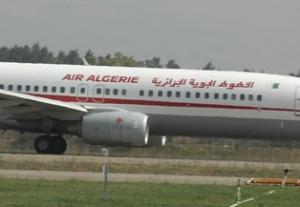 Plus de 200 ressortissants algériens quittent le Caire pour Alger à bord d’un avion spécial