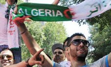 A Marseille, le match a commencé