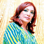 Ahlem Mosteghanemi au 3e rang des auteurs arabes les plus populaires