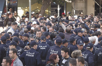 Alger,La police au rendez-vous