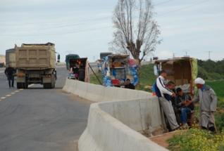 Baraques multiservices sur l’autoroute