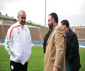 EN : Les deux solutions de Benchikha pour battre le Maroc