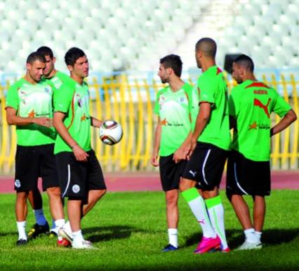 EN : Voici la liste de Benchikha !