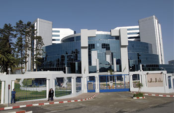 L&rsquo;Algérie publie un excédent commercial de 3,93 milliards de dollars en janvier-février