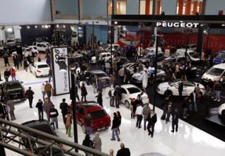 Le 14e salon d’alger connaît une grande affluence : coûts, goûts et couleurs