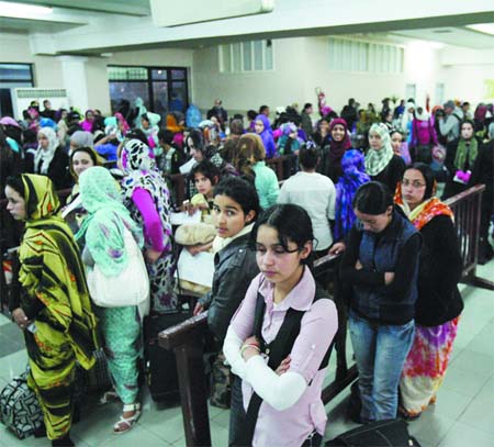 Le Tassili II a pu quitter l&rsquo;enfer libyen,1 400 passagers en sécurité à Alger