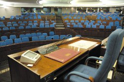 Les députés du RCD et du FNA gèlent leur participation,Fronde à l’Assemblée