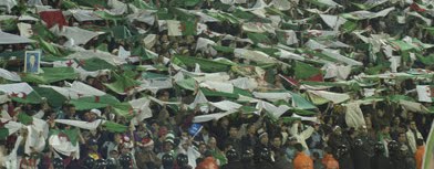 Les Hooligans réclament plus que les 45 000 billets «On a promis 60 000 au Général !»