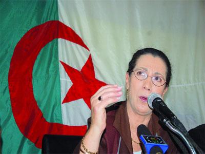 Louisa Hanoune appelle le Président à envoyer une aide humanitaire à la Libye