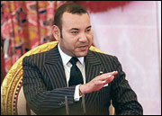 Maroc , Il annonce la révision de la Constitution,Le Roi joue au pompier