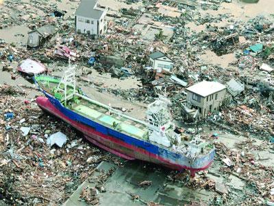 Plus de 1 800 morts et pas de nouvelles de 10 000 habitants au Japon