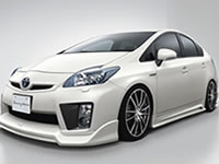 Salon de l&rsquo;automobile d&rsquo;Alger ,Toyota introduit la Prius hybride