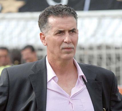 Serar : «Si personne ne se présente, je terminerai la saison»