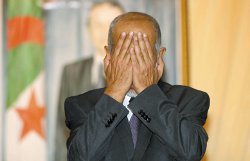 Alors que l&rsquo;après-Bouteflika se profile,Quel avenir pour le FLN ?