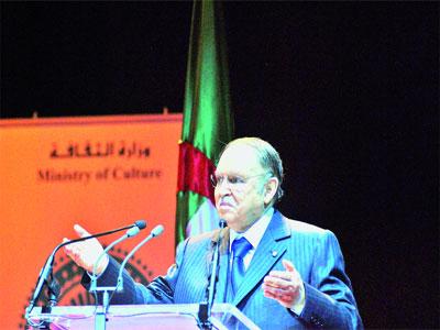 Bouteflika affirme «La modernité, c’est aussi nous»