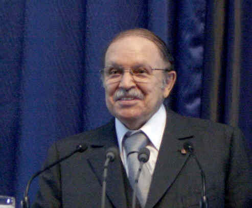 Discours du président Bouteflika: les réformes annoncées, une réponse « claire » aux aspirations des travailleurs (UGTA)