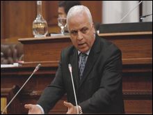 Excédent de six milliards de dollars du compte courant extérieur de l&rsquo;Algérie en 2010