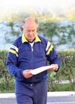 JSK : Belhout : «Un match se joue sur un terrain, pas dans un hôtel !»