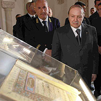 La visite du Président Bouteflika à Tlemcen : Dialogue et partage entre les peuples