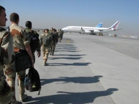 Les insurgés pour l&rsquo;intervention de troupes occidentales au sol