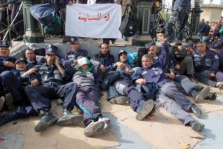 Ould Kablia punit les gardes communaux protestataires : « Nous allons les exclure du corps »