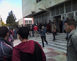 Rectorat de Bejaia : 11 étudiants menacés d’exclusion, les enseignants dénoncent des «dérives»