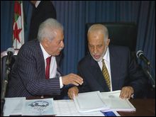 Révision de la Constitution et de plusieurs autres lois,Le FLN installe des commissions