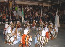 Une parade populaire dans les rues de Tlemcen