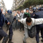 Algérie : plus de 20 étudiants blessés lors d’une marche à Alger