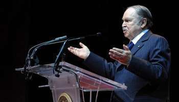 Bouteflika promet modernisation de la presse et réforme de l&rsquo;Algérie en profondeur Partager