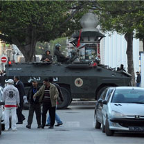 Couvre-feu décrété sur Tunis