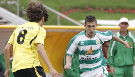 Finale coupe d&rsquo;Algérie 2011 Younès : «Je suis content de remporter ma troisième coupe»
