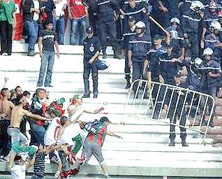 La violence dans les stades menace le football algérien: Le seul but valable ?