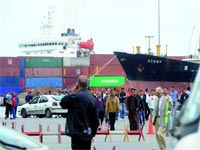 Le port d’Alger paralysé