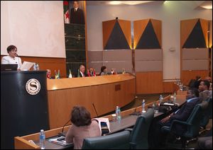 Le président Bouteflika appelle à la prévention et au dépistage précoce dans la lutte contre les affections rhumatismales