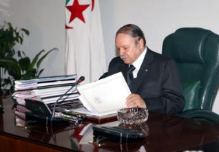 Le RCD qualifie les réformes de Bouteflika de « réchauffé pour un système congelé »