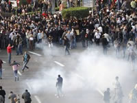 Les dirigeants arabes répriment leurs peuples