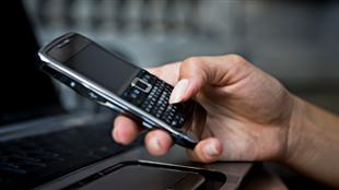 L&rsquo;OMS classe les téléphones portables comme « peut-être cancérogènes » pour l&rsquo;homme