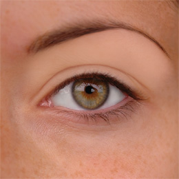 Paupière qui tressaute : pensez au magnésium