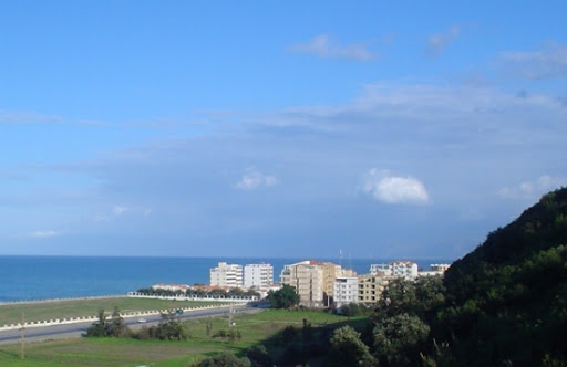 Plusieurs hôtels balnéaires saccagés à Tichi (Bejaia)