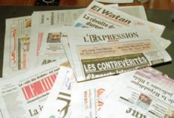 Consultations politiques: les journalistes revendiquent un plan de carrière