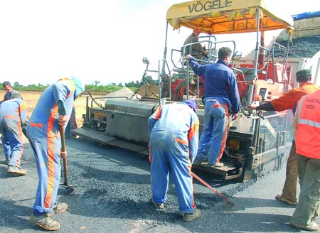 Des stations d&rsquo;enrobé polluent l&rsquo;air sain de la ville d&rsquo;Annaba: Ce goudron qui tue !