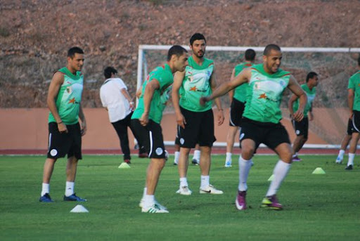 Jules Accosri : «Je réserve ma réponse à Benchikha et Gerets sur le terrain»