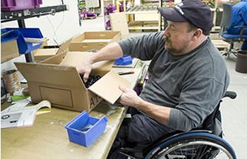 Le nombre de Handicapés est estimé à plus de 2 Millions,Les patrons leur réserveront 1% des postes d’emploi