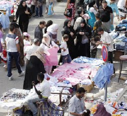 Quand l&rsquo;informel impose ses lois du marché