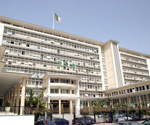 Répartition du budget de fonctionnement 2011 par départements ministériels