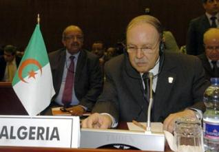 17e sommet ordinaire de l’UA,Plaidoyer de Bouteflika pour la jeunesse africaine